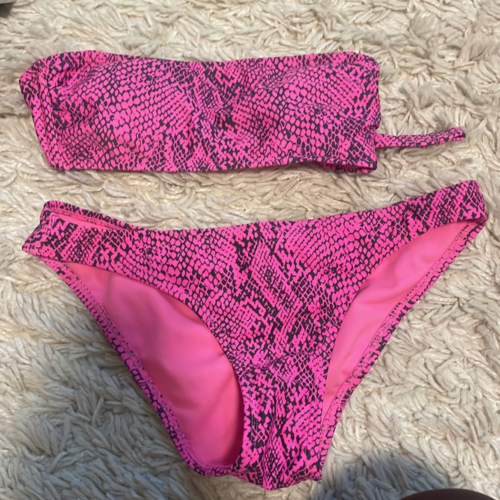Bathing Suit Bundle - 1 top 3 bottoms (will sell separately)